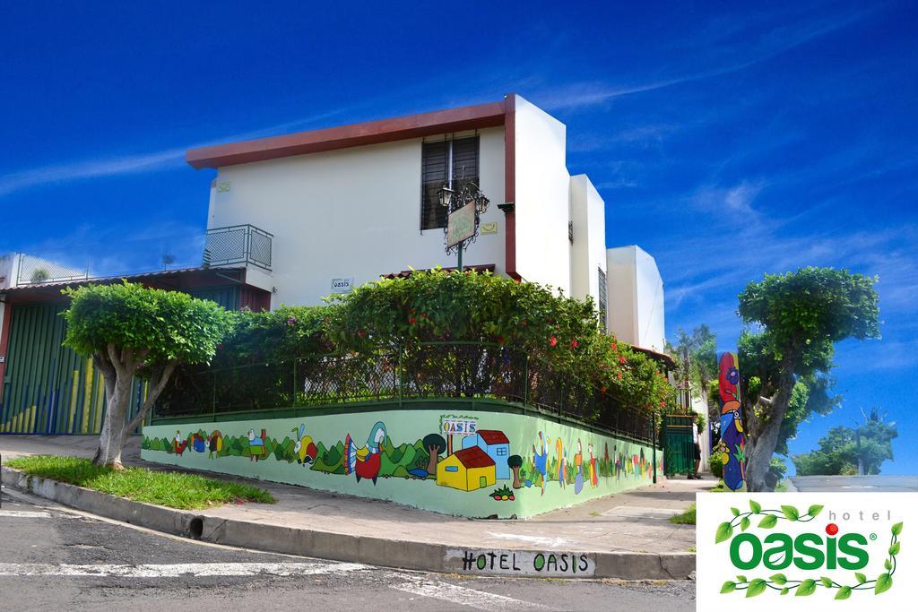 Hotel Oasis San Salvador Exterior photo